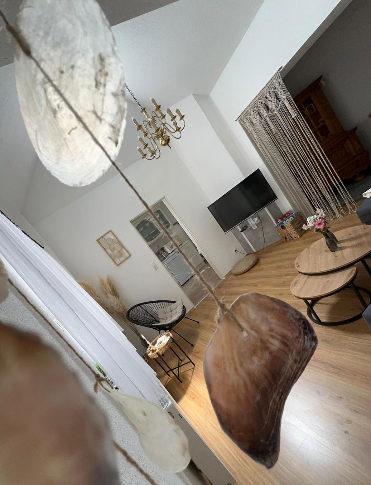 Ferienwohnung Am Strom Росток Екстериор снимка